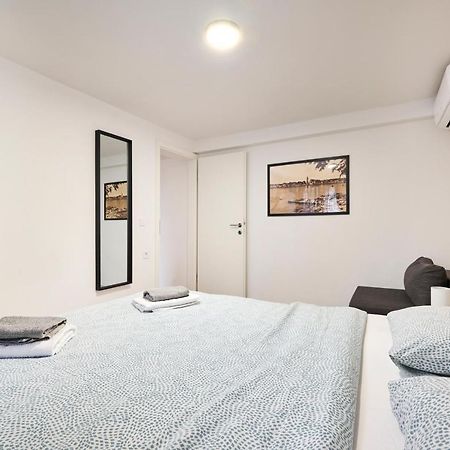 אומאג Lina Apartments מראה חיצוני תמונה